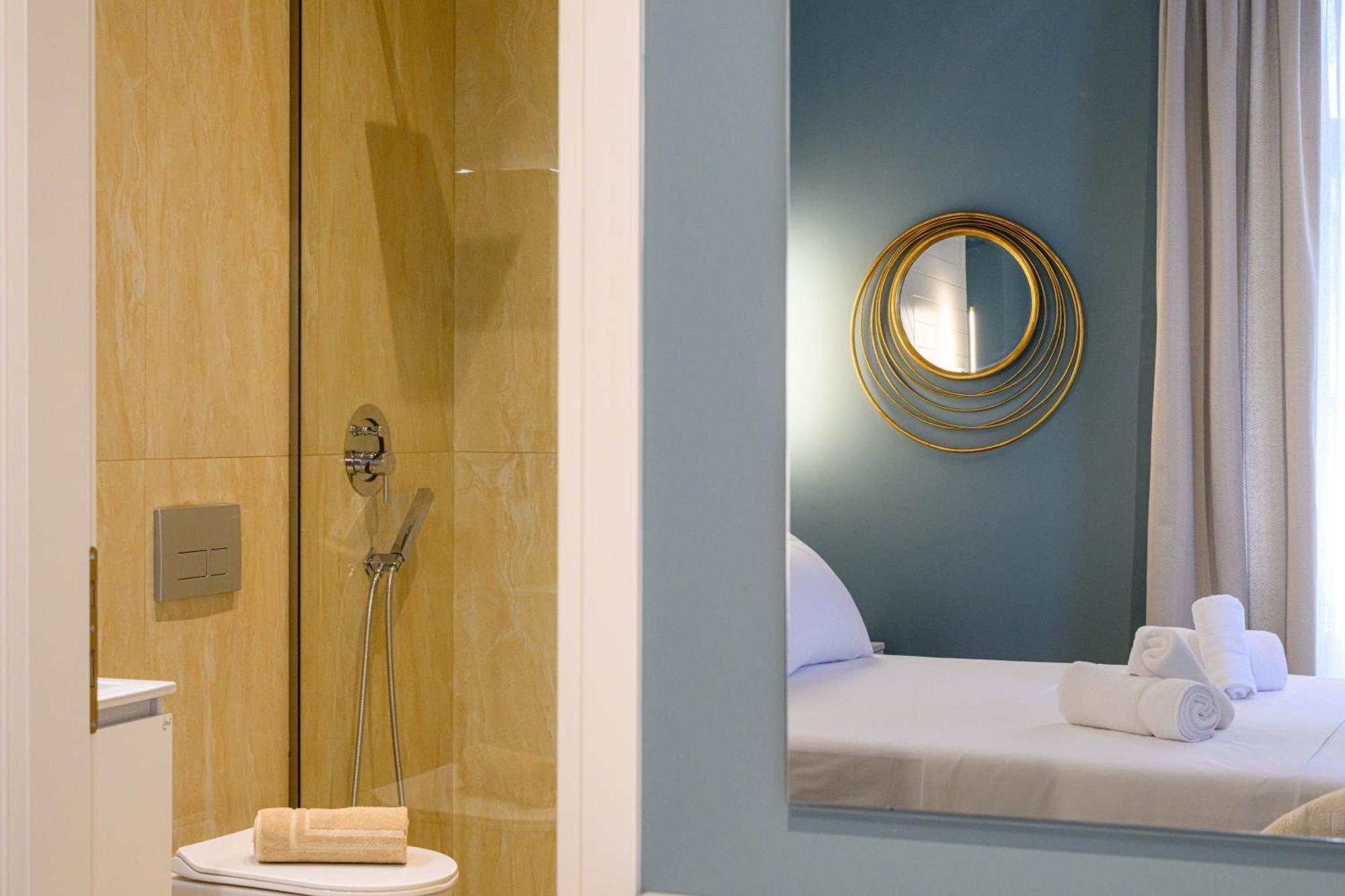 Blueblood - The Rooms Kalamata Exterior photo
